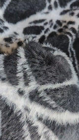 Black & White reversible fluffy